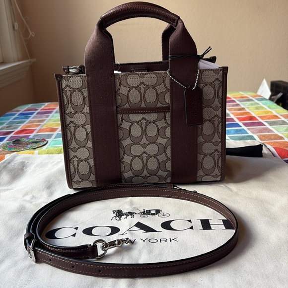 💼 COACH Smith Tote Bag 24 In Signature Jacquard 💼 NWT 💼 - Picture 2 of 16